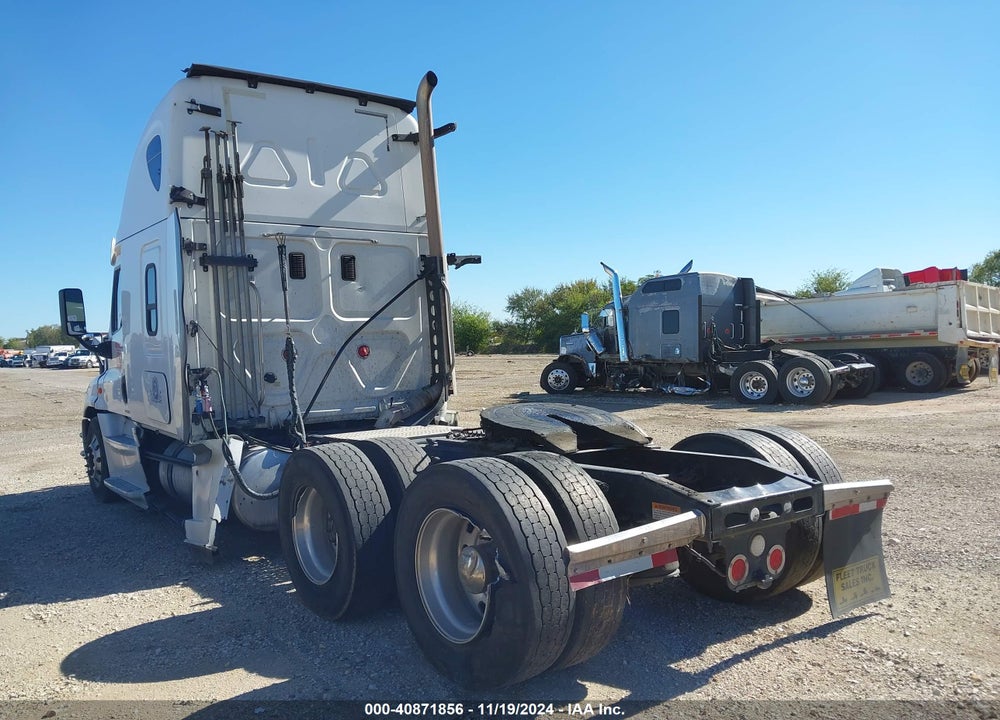 2016 FREIGHTLINER CASCADIA 125 VIN: 3AKJGLD54GSGX1817