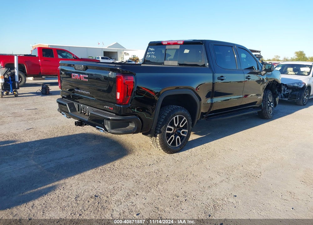 2024 GMC SIERRA 1500 4WD SHORT BOX AT4 VIN: 3GTUUEEL8RG445150