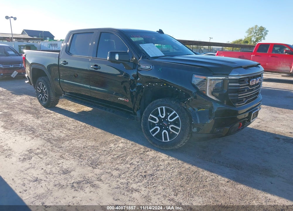 2024 GMC SIERRA 1500 4WD SHORT BOX AT4 VIN: 3GTUUEEL8RG445150