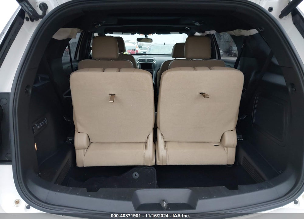 2017 FORD EXPLORER LIMITED VIN: 1FM5K8F8XHGD63948