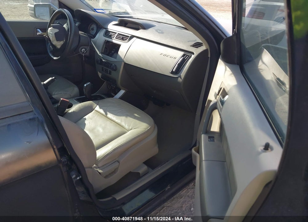 2009 FORD FOCUS SEL VIN: 1FAHP37N89W105306