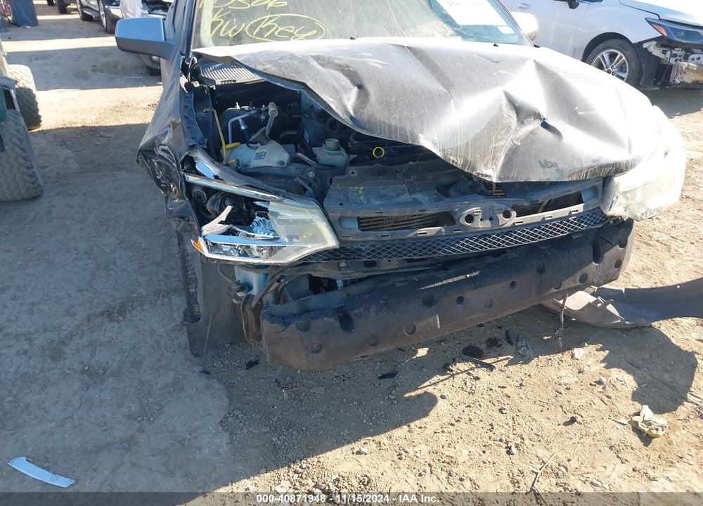 2009 FORD FOCUS SEL VIN: 1FAHP37N89W105306