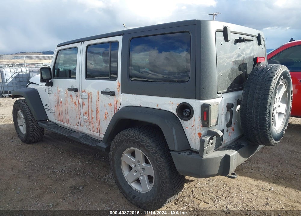 2014 JEEP WRANGLER UNLIMITED SPORT VIN: 1C4BJWDG0EL233074