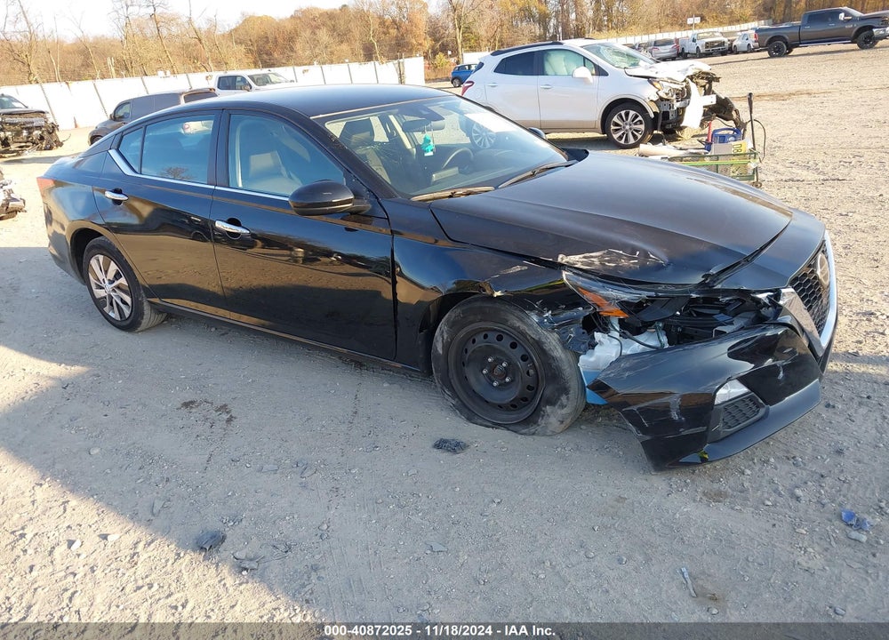 2022 NISSAN ALTIMA S FWD VIN: 1N4BL4BV4NN388818