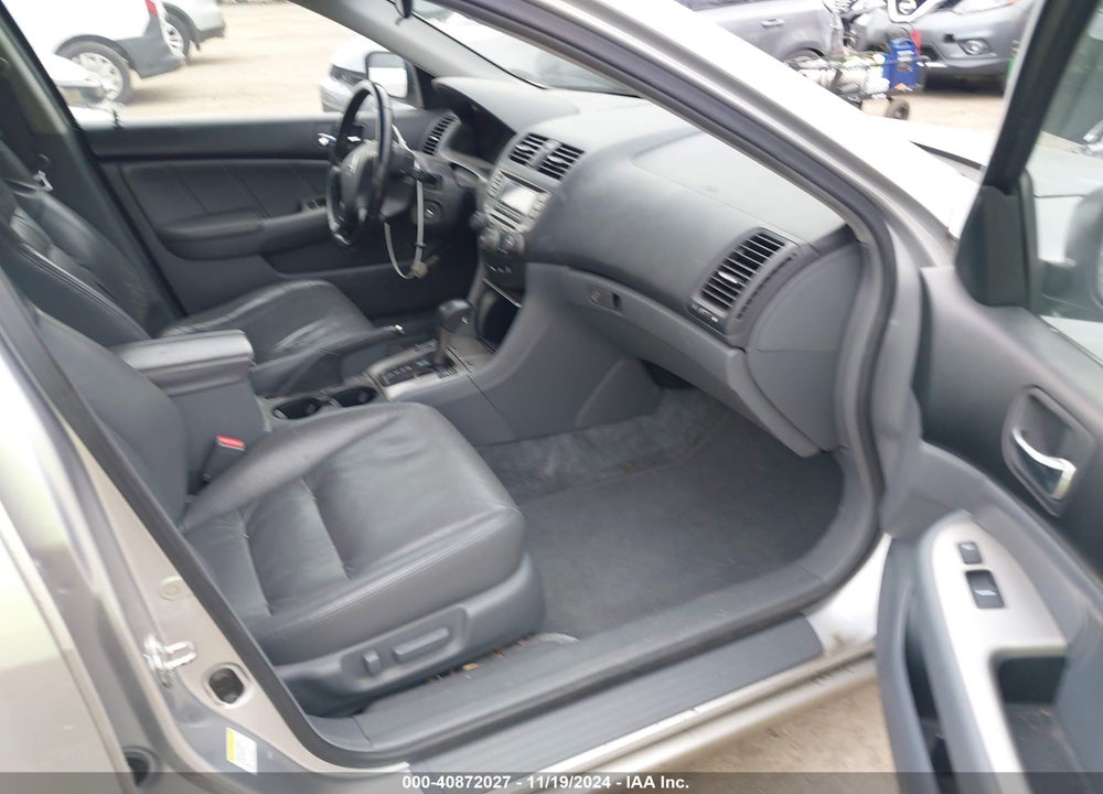 2006 HONDA ACCORD 3.0 EX VIN: 1HGCM66596A032778