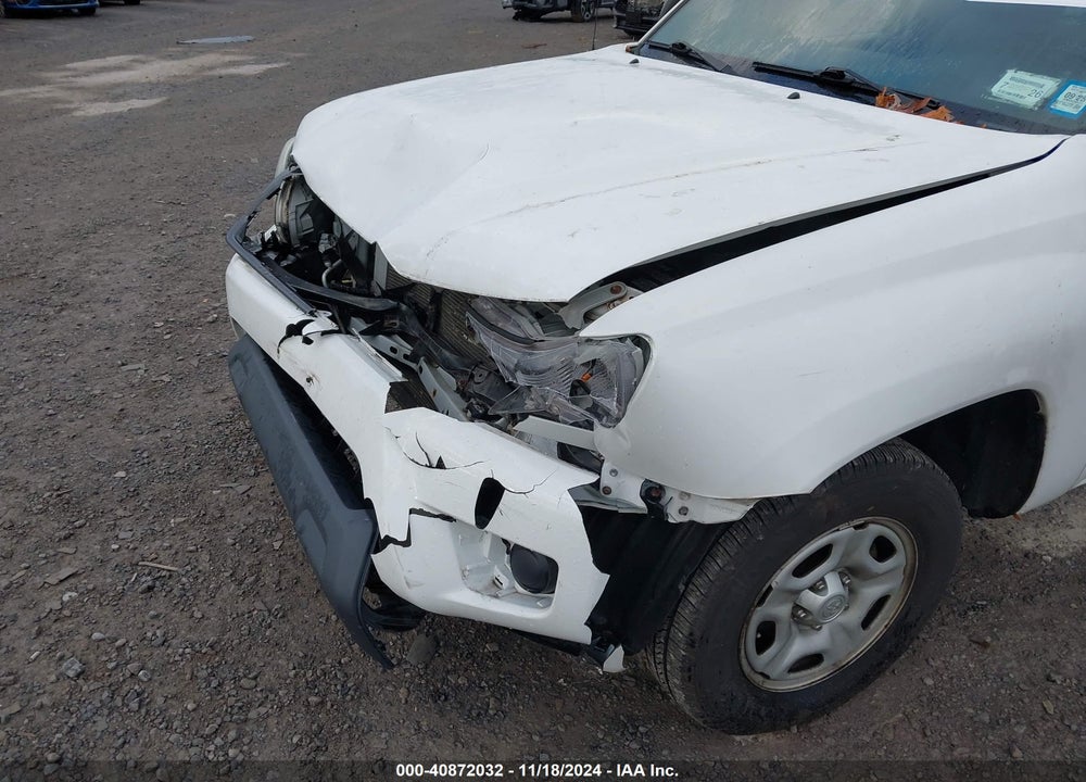 2014 TOYOTA TACOMA VIN: 5TFNX4CN1EX037721