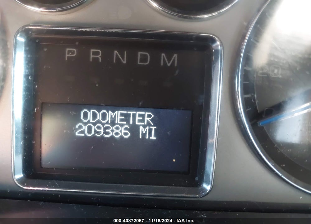 2009 CADILLAC ESCALADE ESV PLATINUM EDITION VIN: 1GYFK36259R189388
