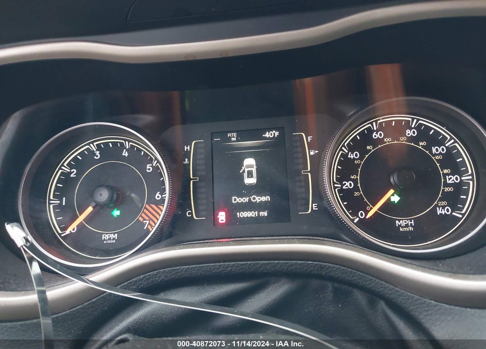 2015 JEEP CHEROKEE LATITUDE VIN: 1C4PJLCB0FW669918