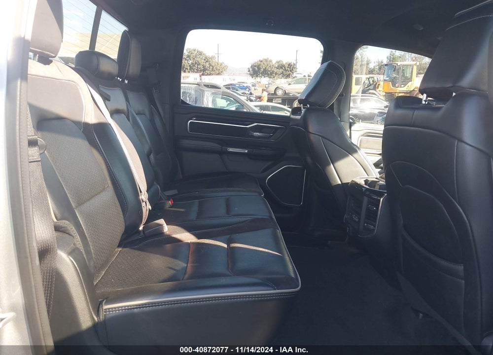 2021 RAM 1500 LAIE  4X4 5'7 BOX VIN: 1C6SRFJTXMN737605