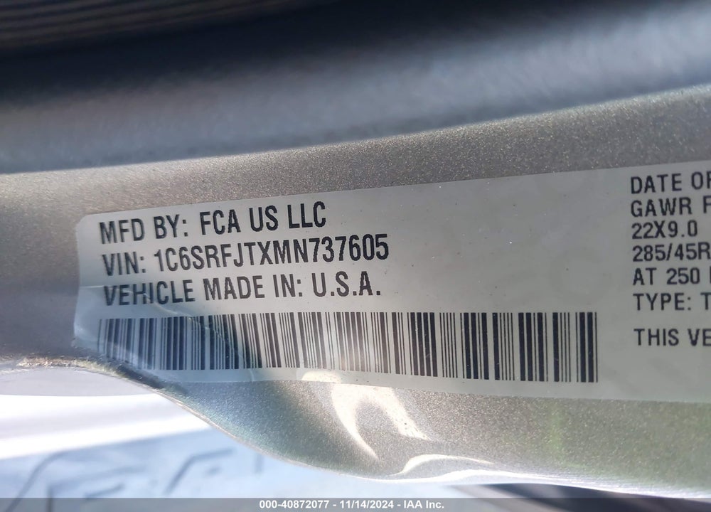 2021 RAM 1500 LAIE  4X4 5'7 BOX VIN: 1C6SRFJTXMN737605