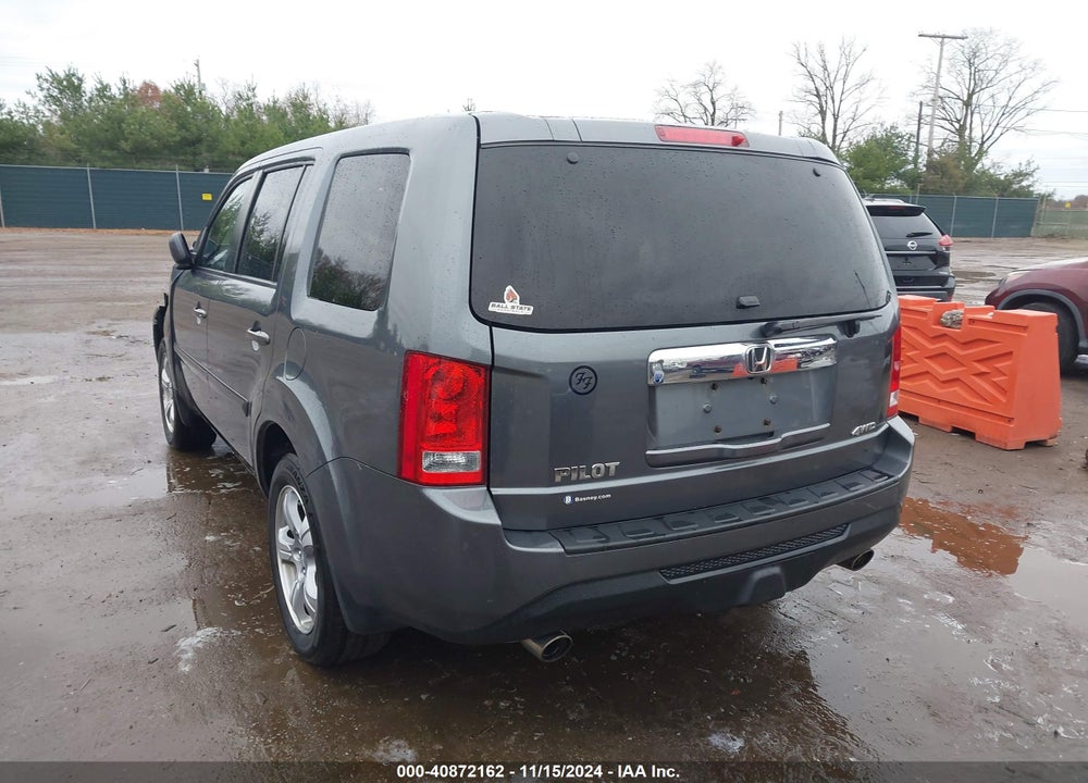 2013 HONDA PILOT EX VIN: 5FNYF4H44DB017181