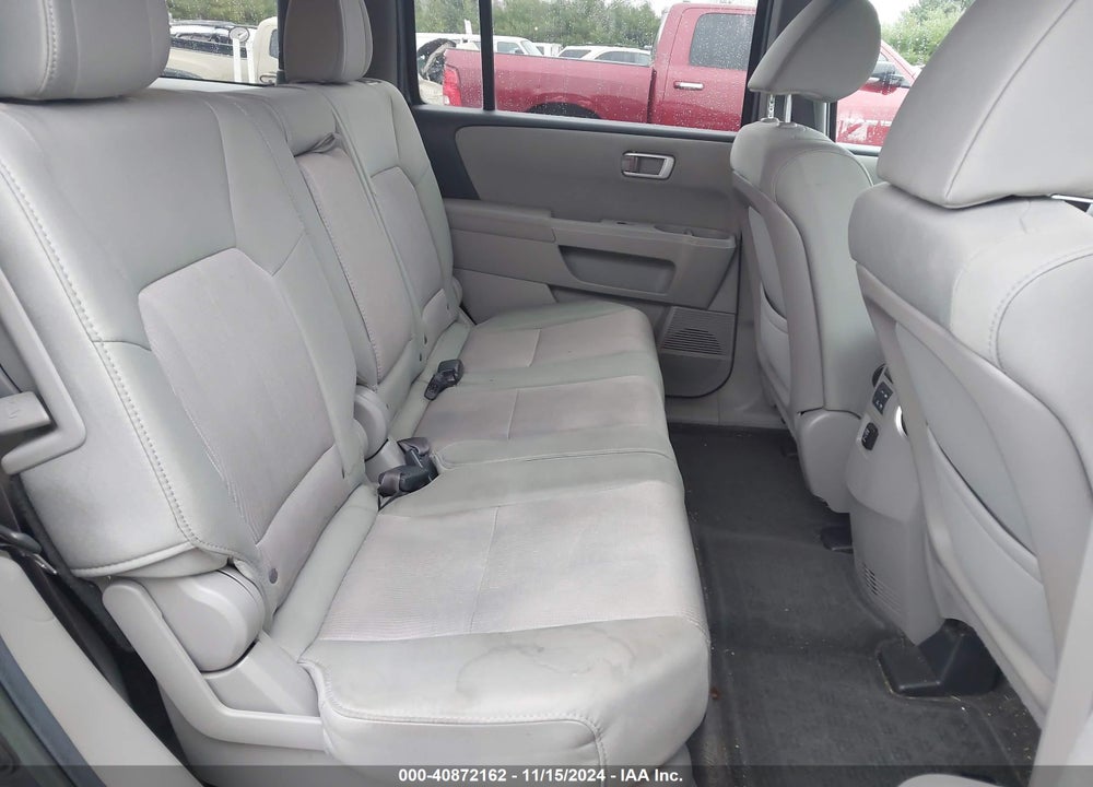 2013 HONDA PILOT EX VIN: 5FNYF4H44DB017181