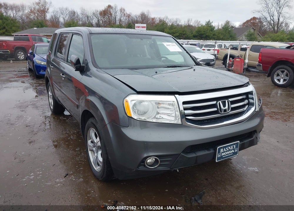 2013 HONDA PILOT EX VIN: 5FNYF4H44DB017181