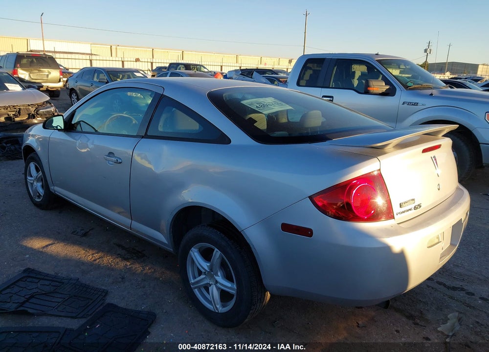 2007 PONTIAC G5 VIN: 1G2AL15F477223890