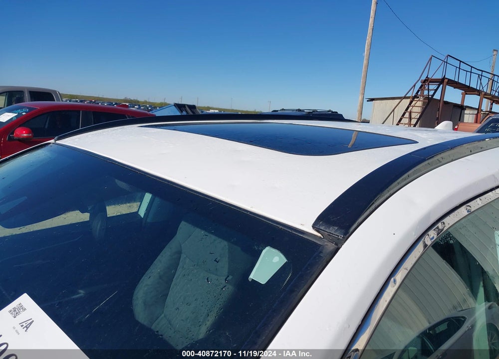 2019 TOYOTA RAV4 XLE VIN: 2T3W1RFV7KW005273