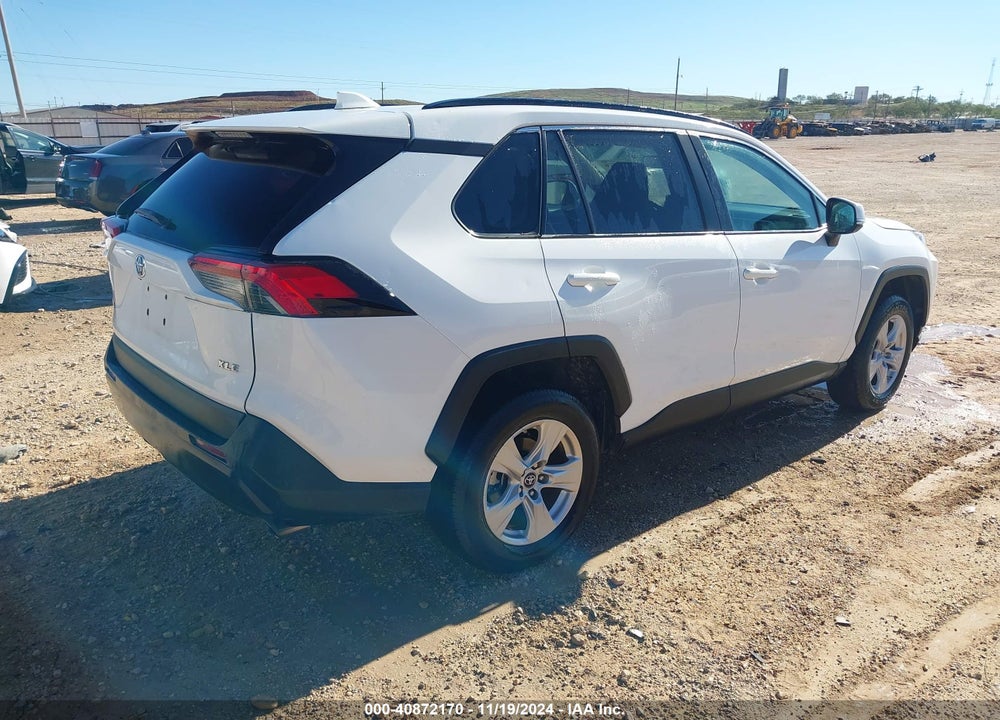 2019 TOYOTA RAV4 XLE VIN: 2T3W1RFV7KW005273