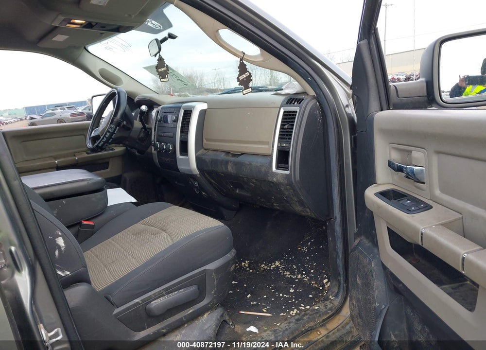 2010 DODGE RAM 1500 VIN: 1D7RV1GP3AS171290