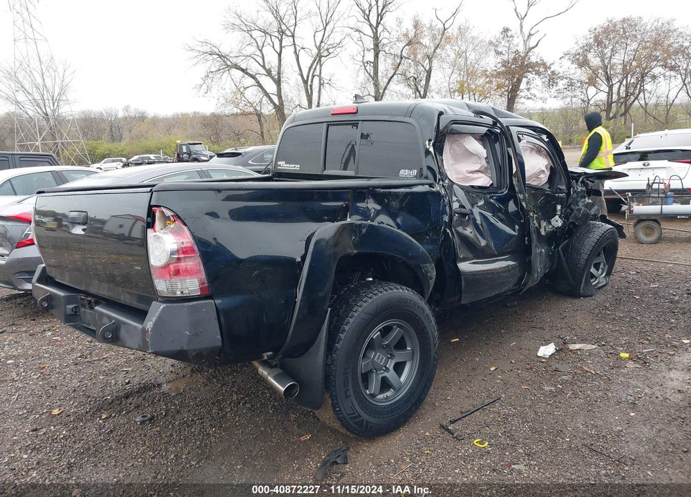 2015 TOYOTA TACOMA BASE V6 VIN: 5TFLU4EN1FX110424