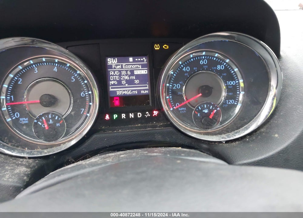 2013 CHRYSLER TOWN & COUNTRY VIN: 2C4RC1BG4DR689664