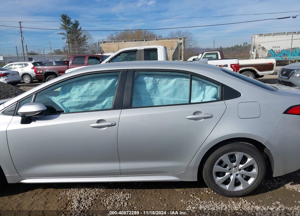 2024 TOYOTA COROLLA LE VIN: 5YFB4MDE4RP085096