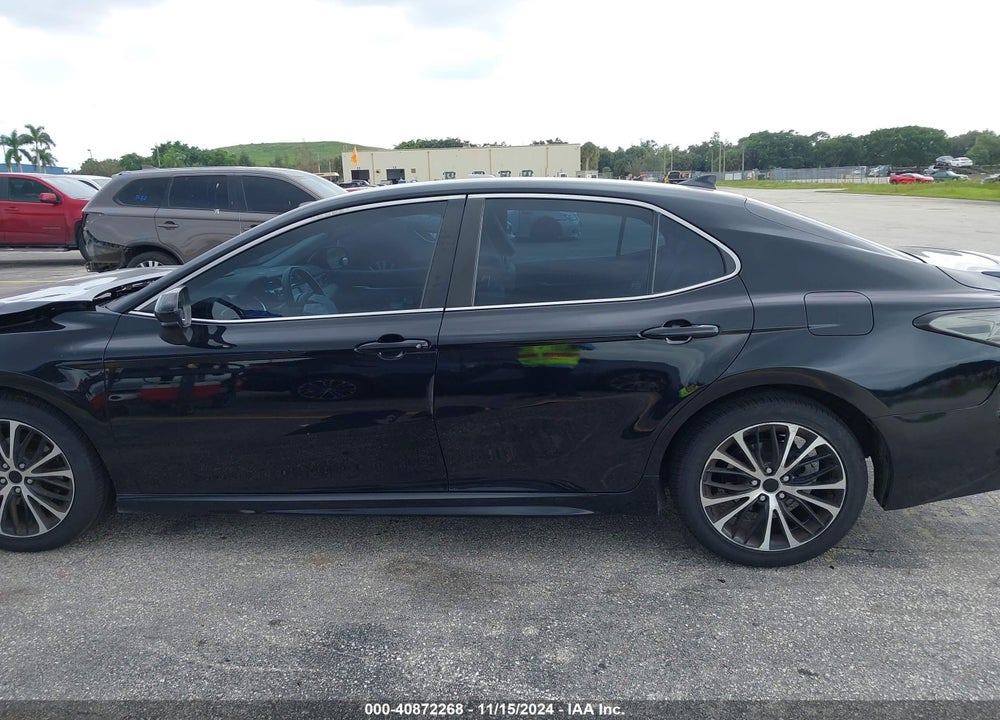 2020 TOYOTA CAMRY SE VIN: 4T1G11AK3LU933045
