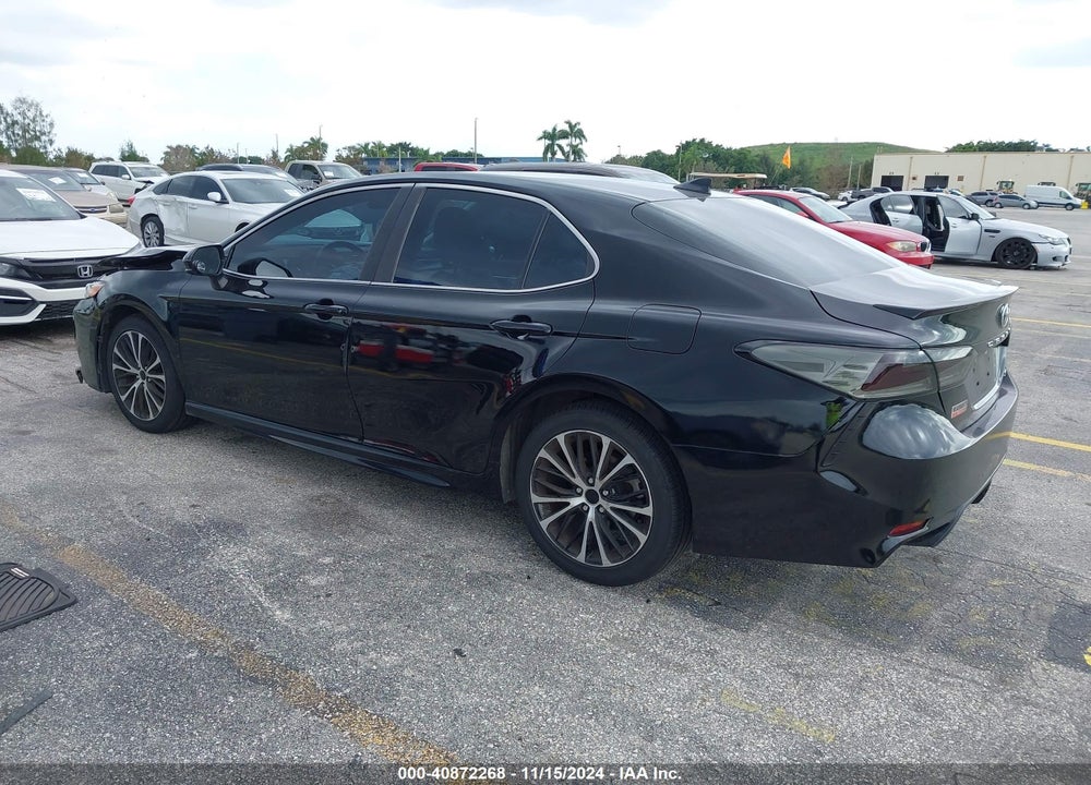 2020 TOYOTA CAMRY SE VIN: 4T1G11AK3LU933045