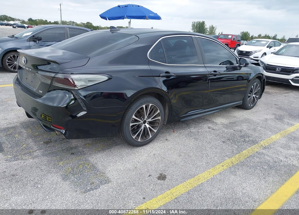 2020 TOYOTA CAMRY SE VIN: 4T1G11AK3LU933045