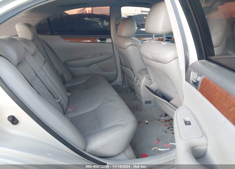 2005 LEXUS ES 330 VIN: JTHBA30G755140950