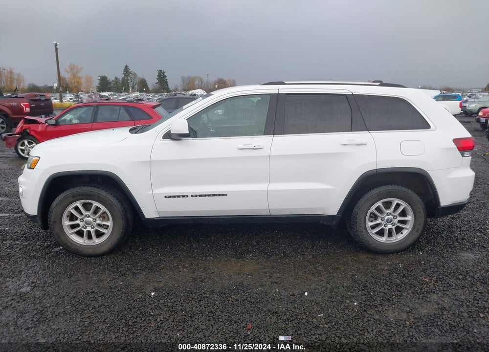 2020 JEEP GRAND CHEROKEE LAREDO VIN: 1C4RJFAG8LC125592