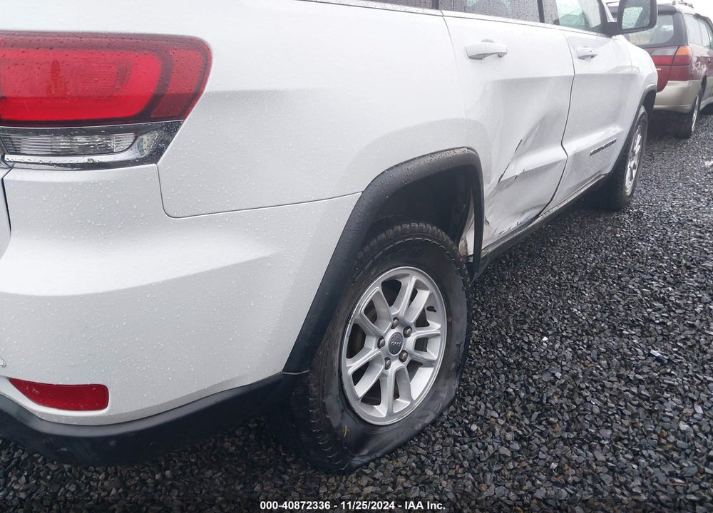 2020 JEEP GRAND CHEROKEE LAREDO VIN: 1C4RJFAG8LC125592