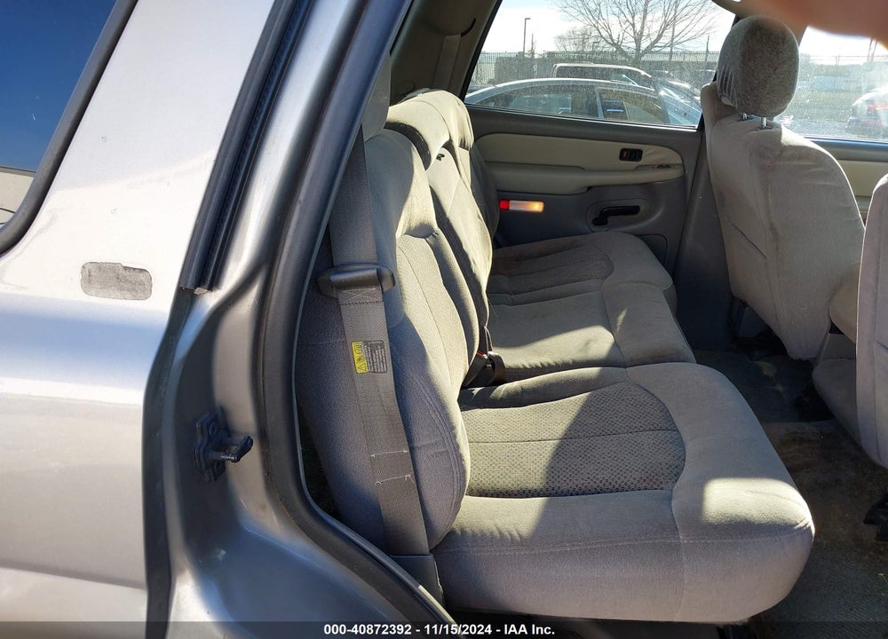 2002 CHEVROLET TAHOE LS VIN: 1GNEK13Z42J328820