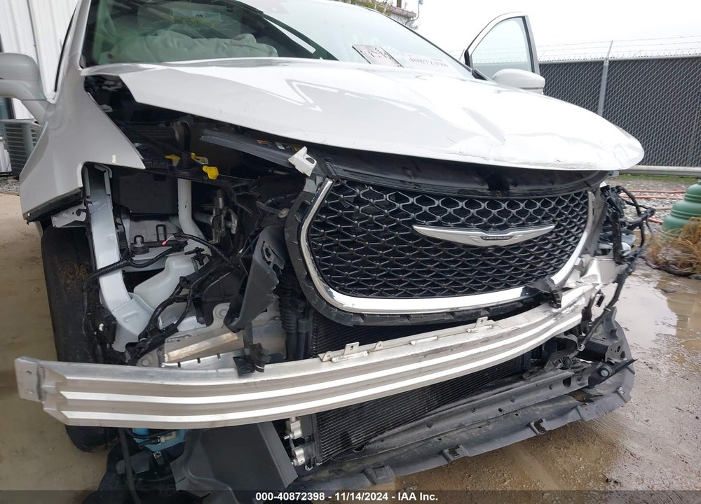 2022 CHRYSLER PACIFICA TOURING L VIN: 2C4RC1BG2NR199287