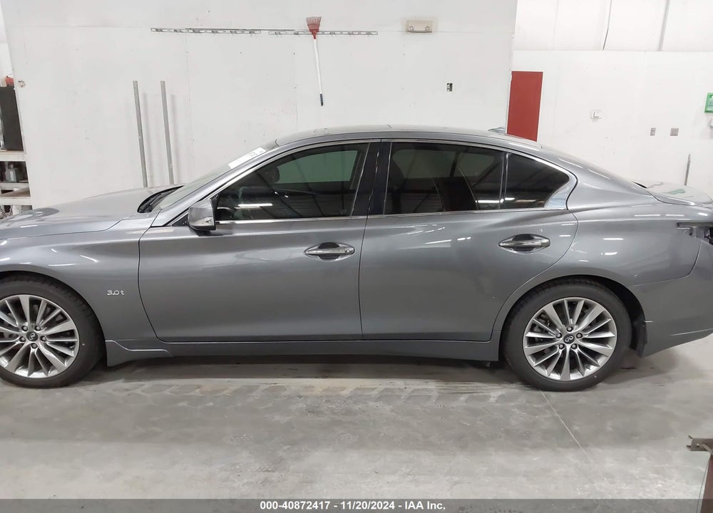 2018 INFINITI Q50 3.0T LUXE VIN: JN1EV7AP3JM365328