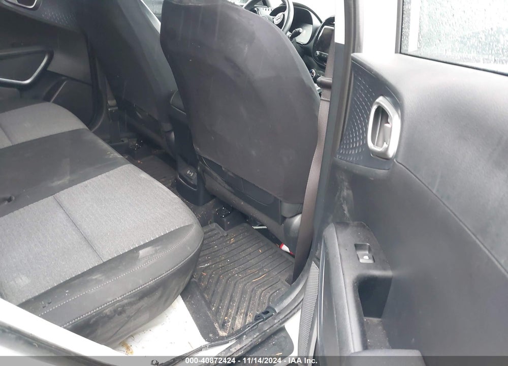 2023 KIA SOUL VIN: KNDJ33AU0P7876888