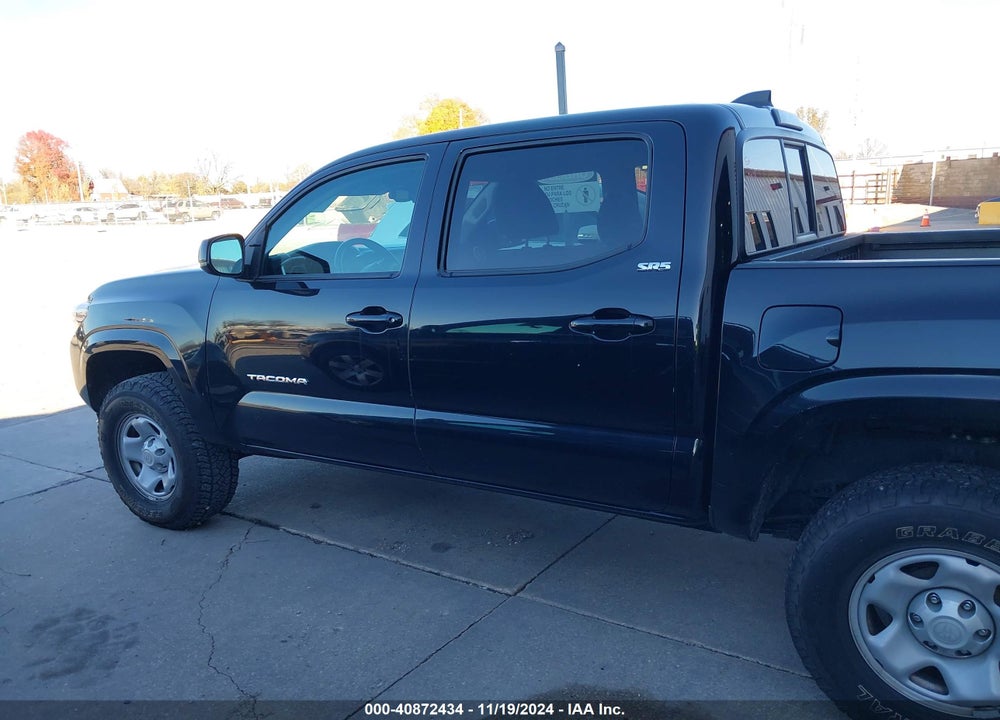 2022 TOYOTA TACOMA SR5 VIN: 3TYAX5GN9NT048572