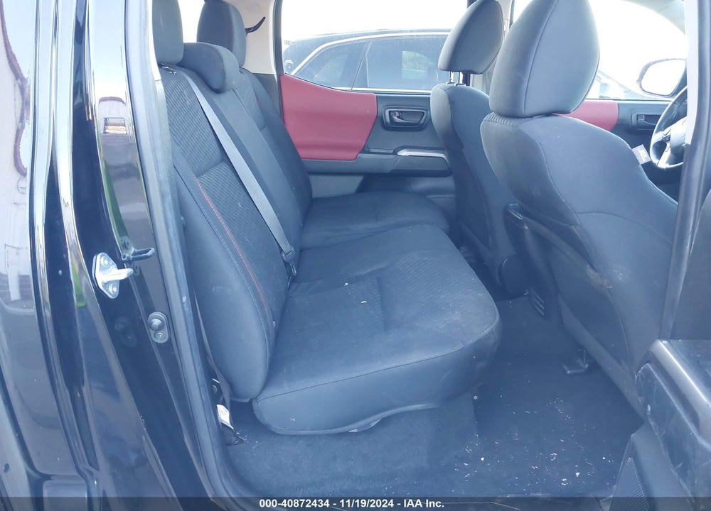 2022 TOYOTA TACOMA SR5 VIN: 3TYAX5GN9NT048572