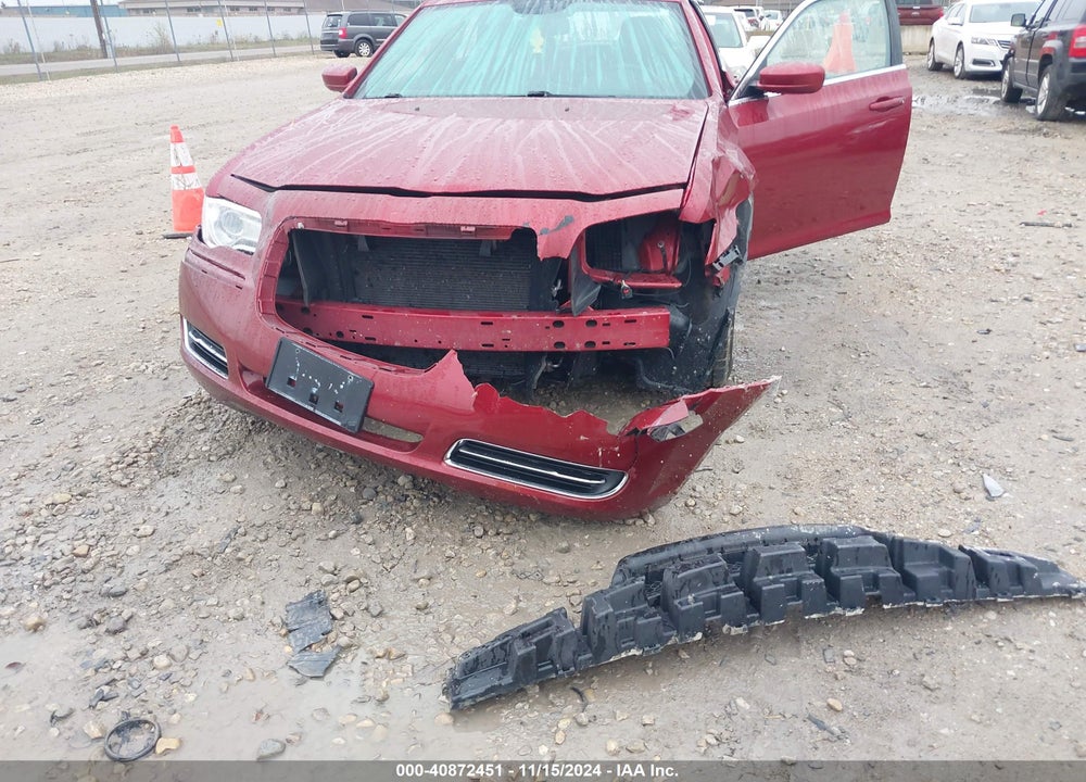 2014 CHRYSLER 300 VIN: 2C3CCAAG4EH202918