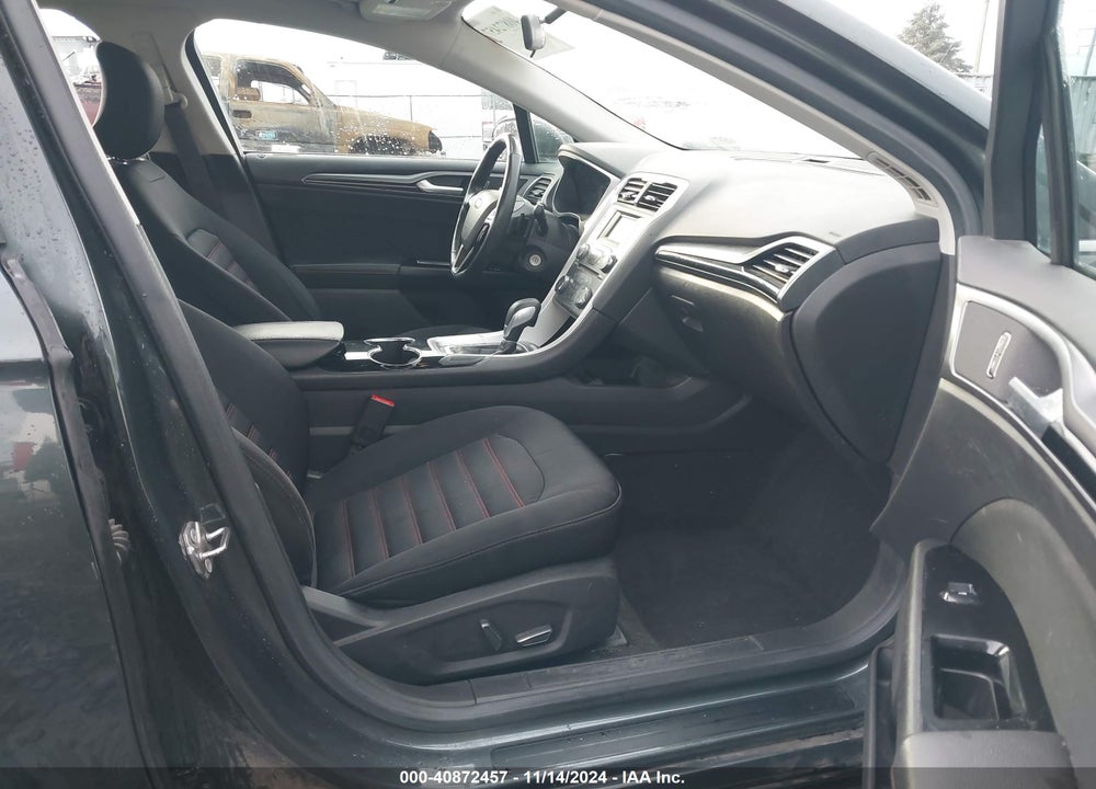 2015 FORD FUSION SE VIN: 3FA6P0H96FR227023
