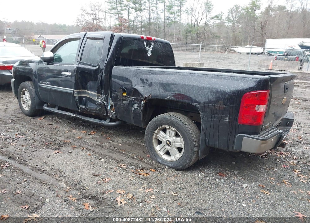 2013 CHEVROLET SILVERADO 1500 VIN: 1GCRKSE73DZ242396