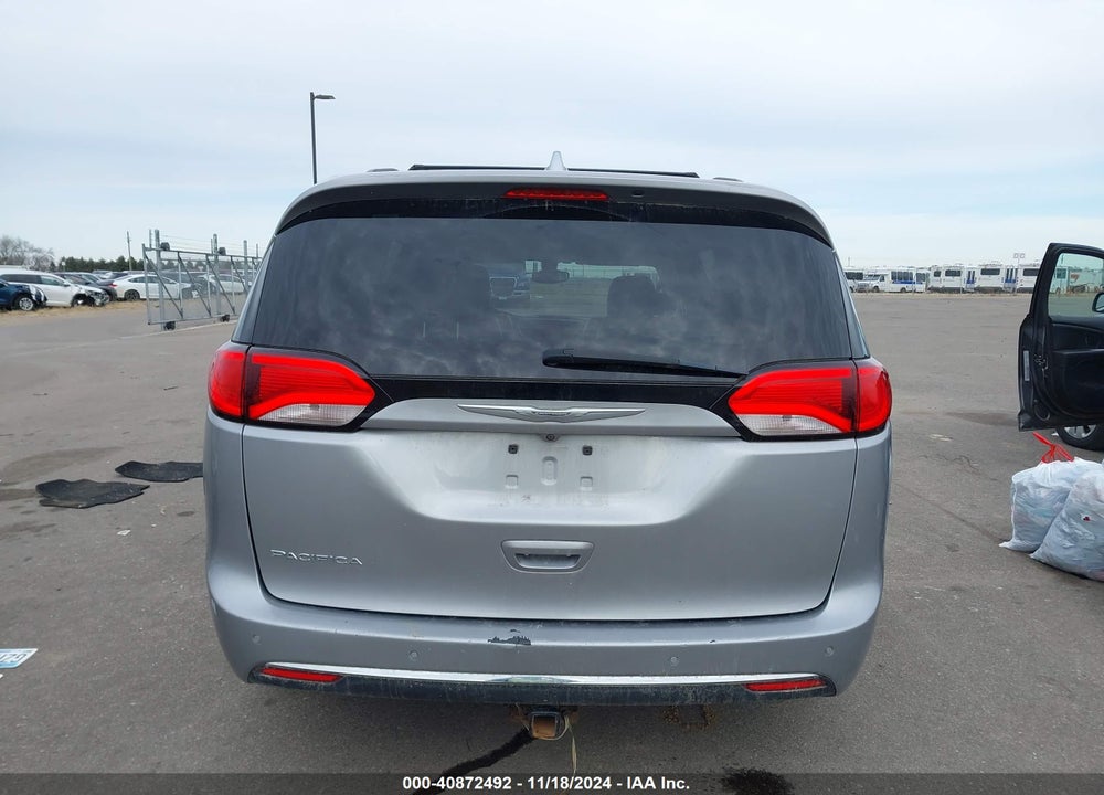 2017 CHRYSLER PACIFICA VIN: 2C4RC1BG9HR620927
