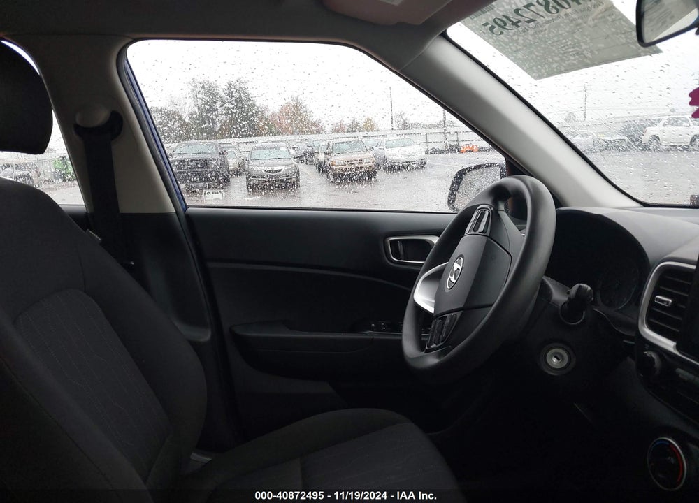 2021 HYUNDAI VENUE SE VIN: KMHRB8A35MU066675