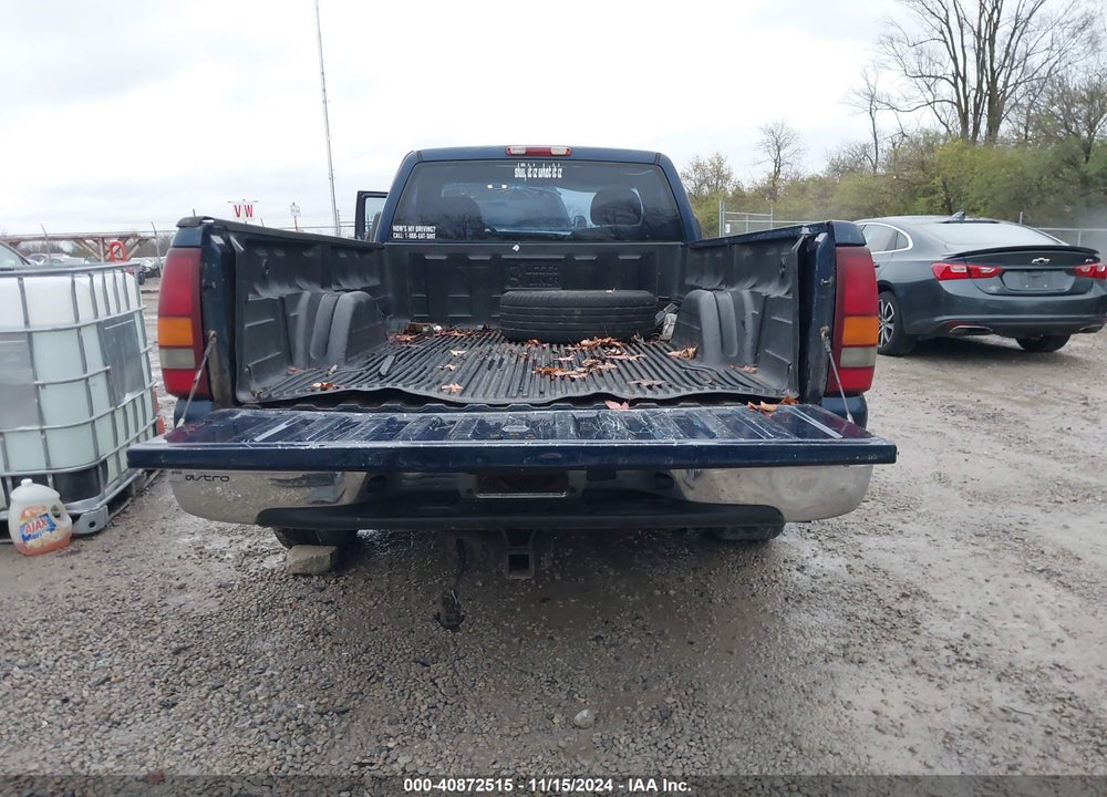 2001 CHEVROLET SILVERADO 1500 LS VIN: 1GCEC14TX1Z214708