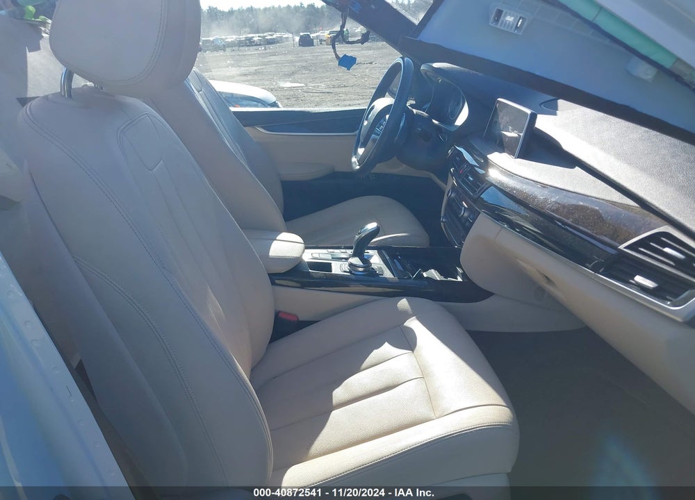 2018 BMW X5 XDRIVE35I VIN: 5UXKR0C59JL071282