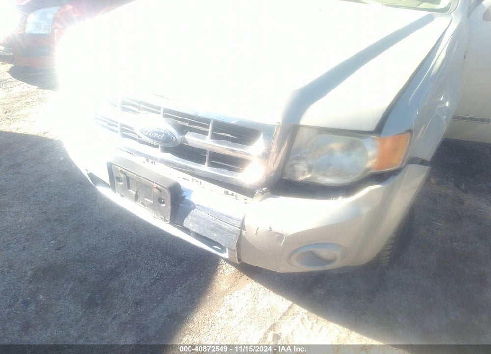 2008 FORD ESCAPE LIMITED VIN: 1FMCU94108KA28921