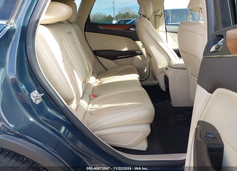 2019 LINCOLN MKC SELECT VIN: 5LMCJ2D91KUL09561