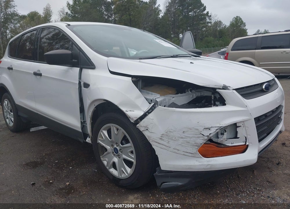 2015 FORD ESCAPE S VIN: 1FMCU0F7XFUC42328