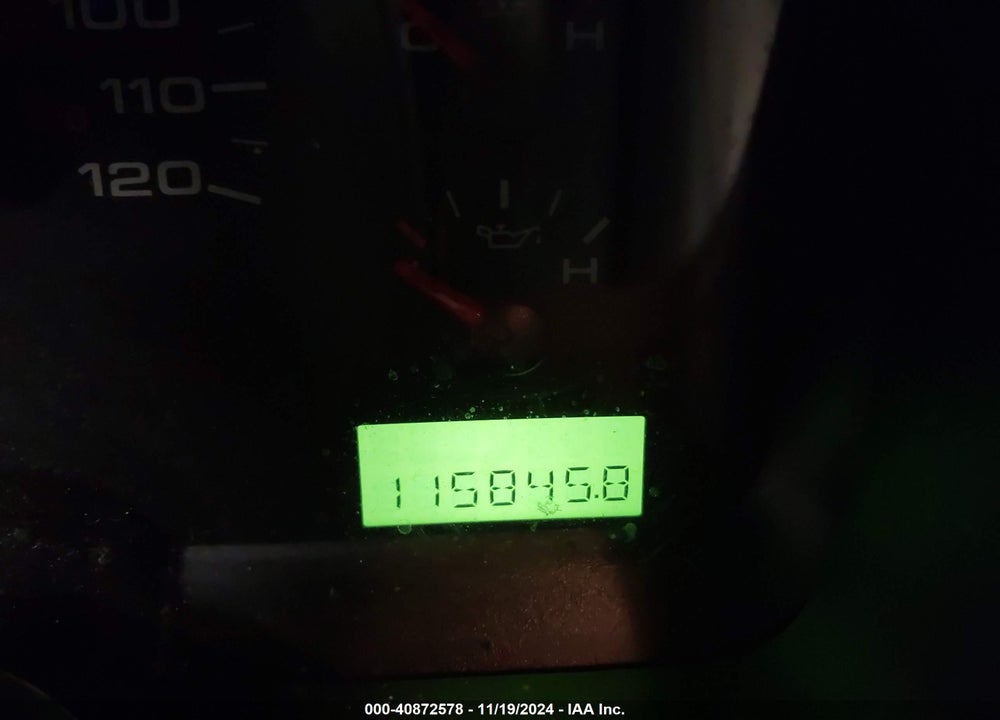 2004 FORD F-150 XLT VIN: 1FTRW14W04KC93645