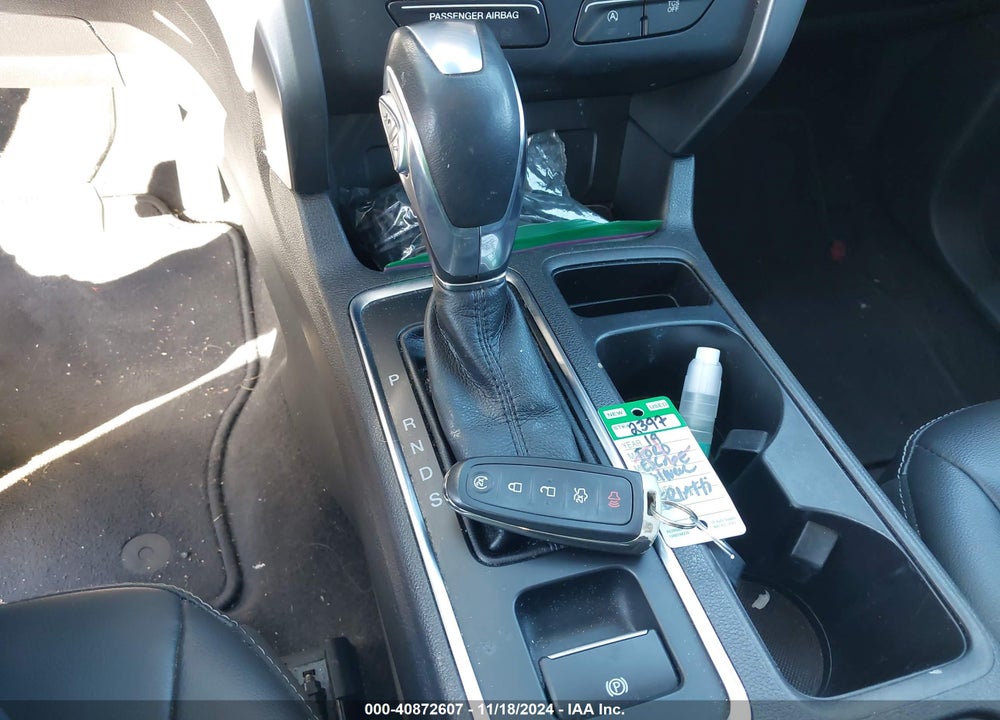 2019 FORD ESCAPE SEL VIN: 1FMCU0HD7KUA55156