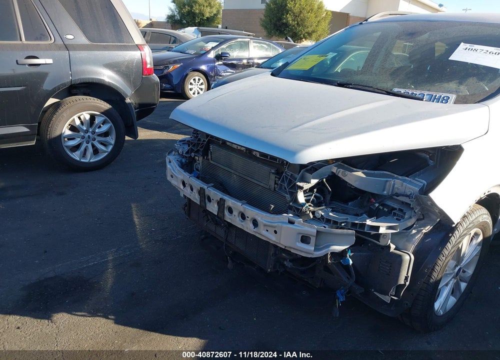 2019 FORD ESCAPE SEL VIN: 1FMCU0HD7KUA55156