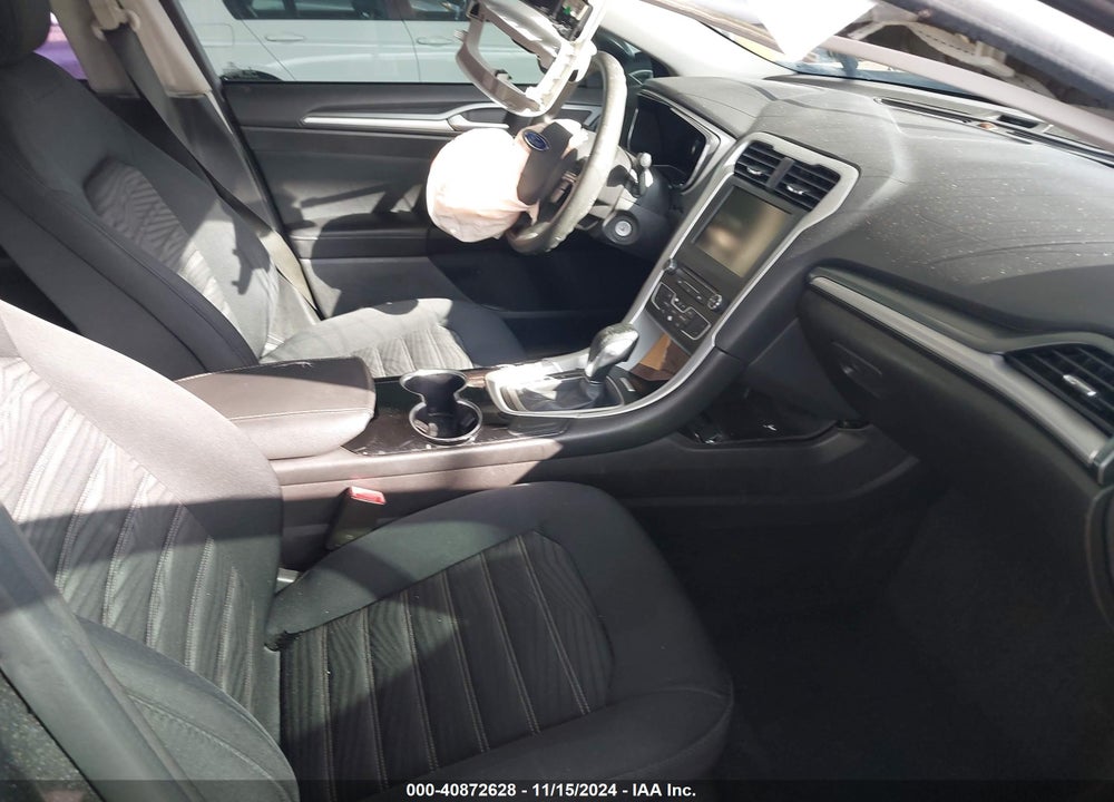 2016 FORD FUSION SE VIN: 3FA6P0H70GR225414